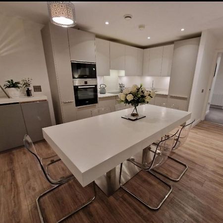 Modern Apartment, Sleeps 6, Belfast City Centre Exteriér fotografie